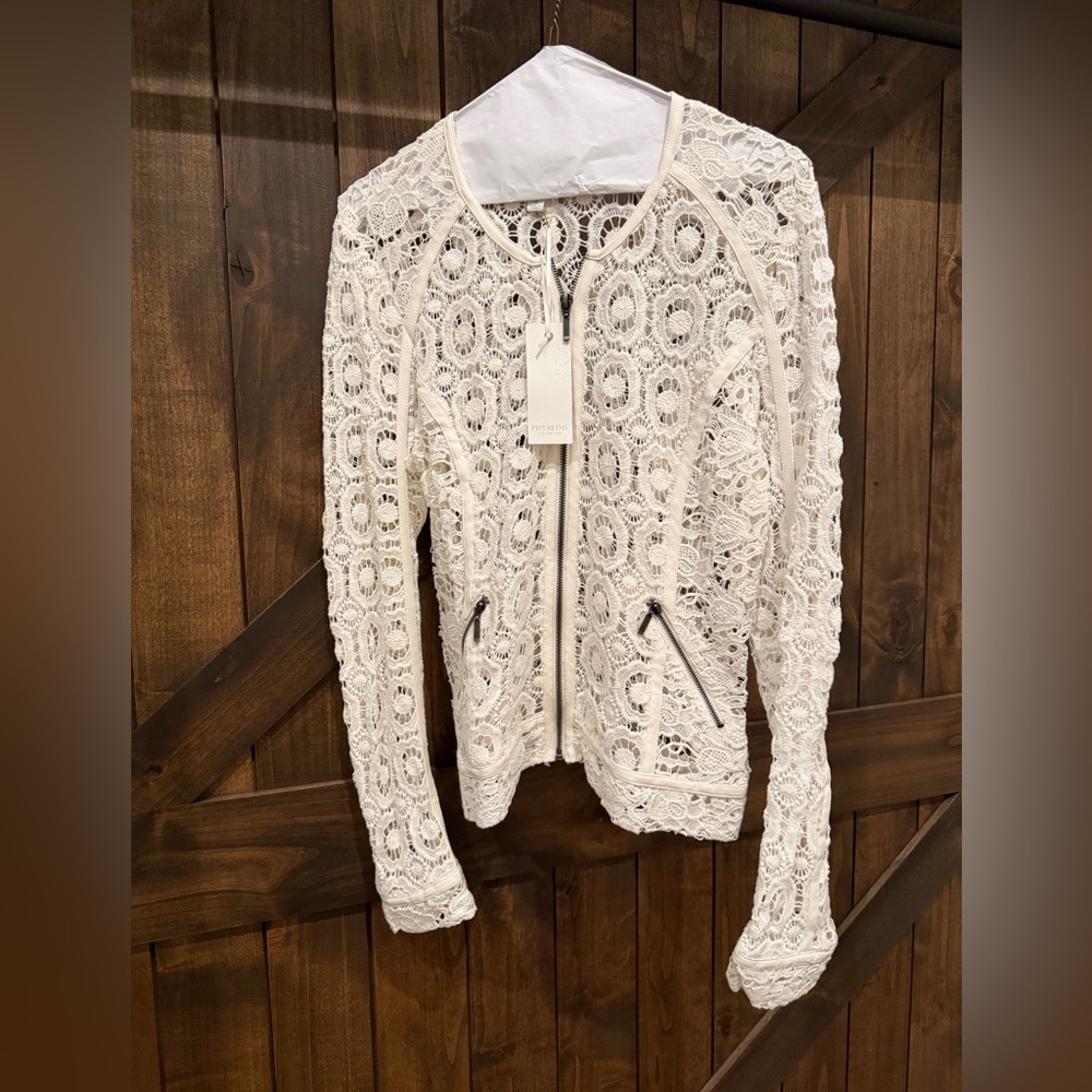 Cream Lace Zip-Up Jacket NWT. Perfect for spring
